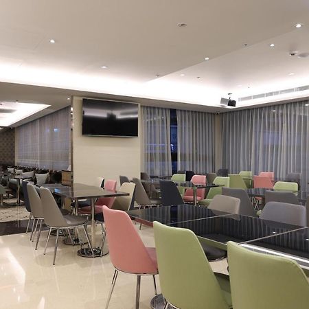 Royal Jade Boutique Hotel Tajpej Kültér fotó
